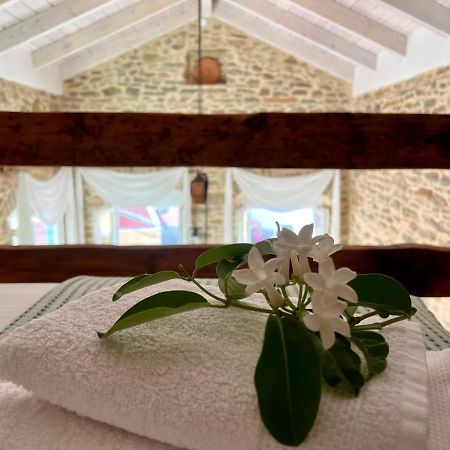 Katrani Studios Simi Dış mekan fotoğraf