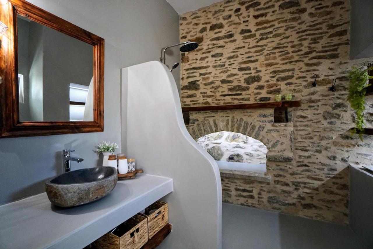 Katrani Studios Simi Dış mekan fotoğraf