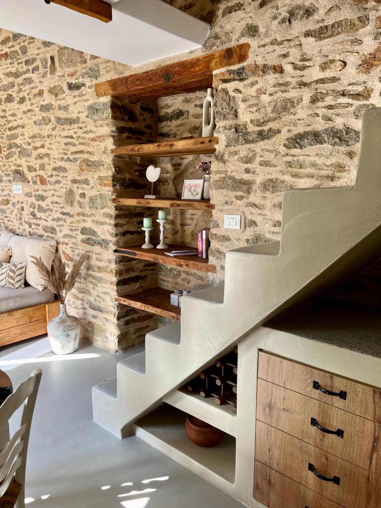 Katrani Studios Simi Dış mekan fotoğraf