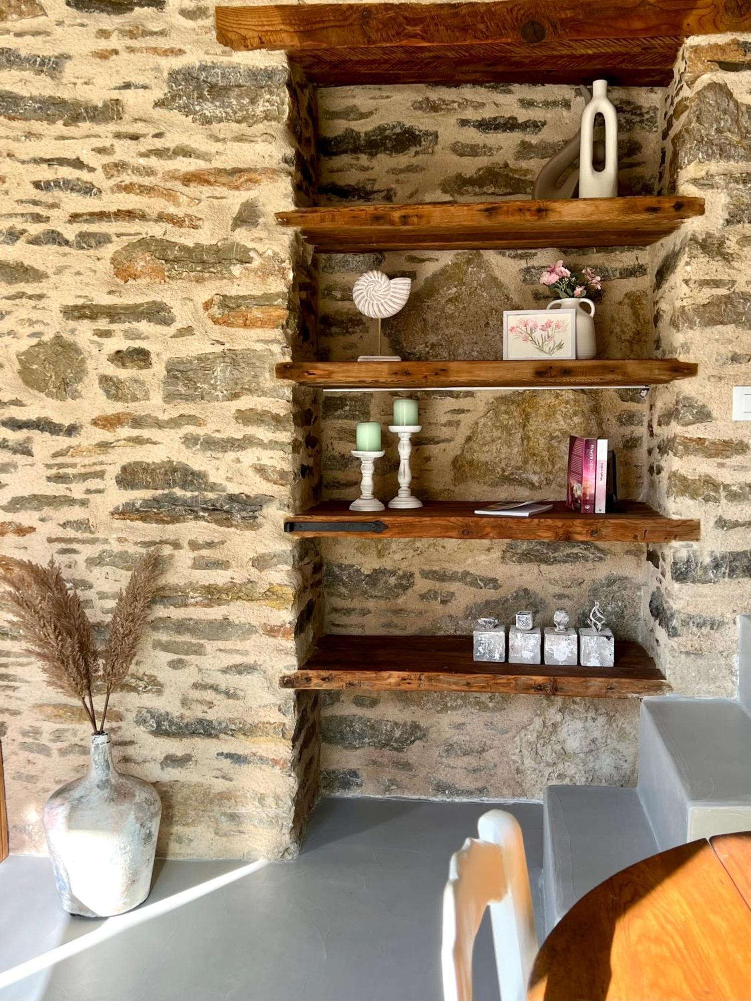 Katrani Studios Simi Dış mekan fotoğraf